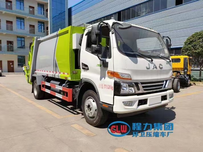 國(guó)六8立方江淮V7 壓縮垃圾車(chē)